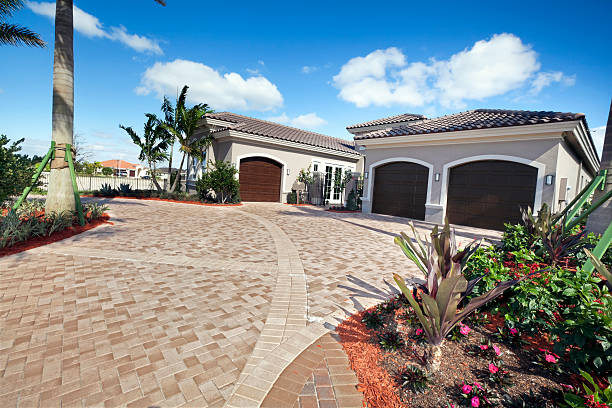 Best Interlocking Driveway Pavers  in Earlvle, IL